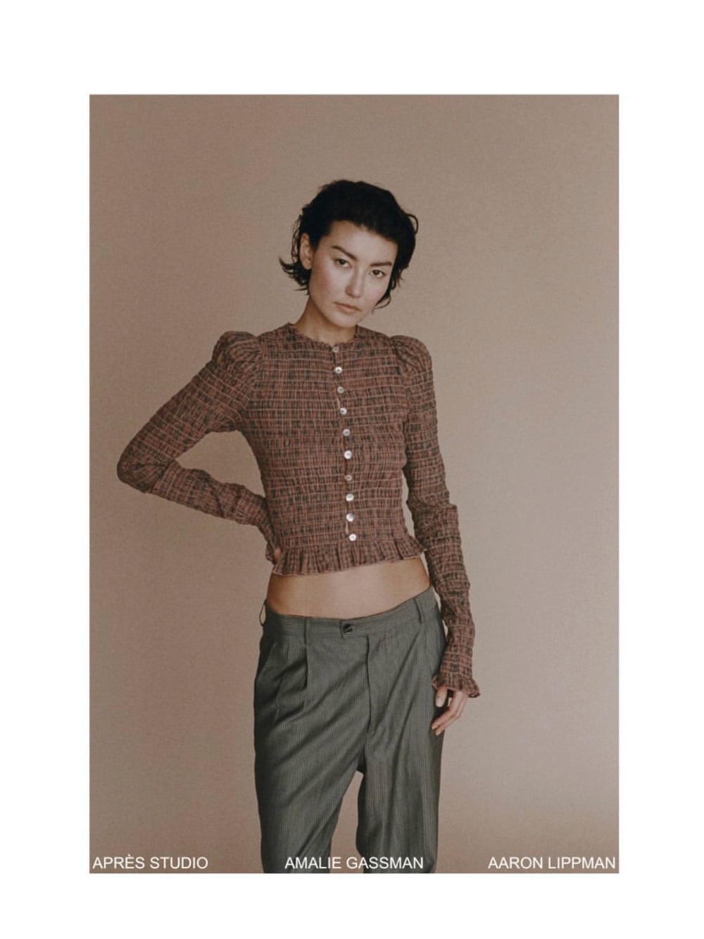 Après Studio Blossom Gingham Long Sleeve Top Smocked Plaid Neutral Multicolor - Picture 6 of 13
